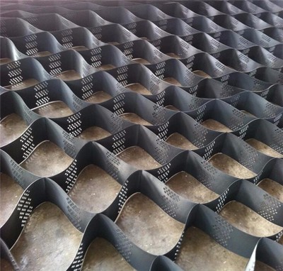 Высокопрочная защита откосов Geocell из HDPE, усиленная.jpg Высокопрочная защита откосов Geocell из HDPE, усиленная.jpg