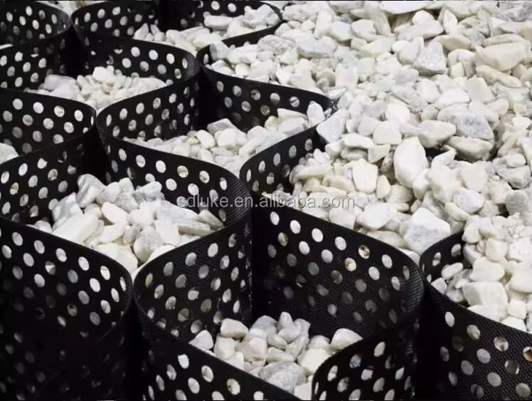 Решетка гравия HDPE Geocell для защиты стабилизировала Soil.jpg Решетка гравия HDPE Geocell для защиты стабилизировала Soil.jpg