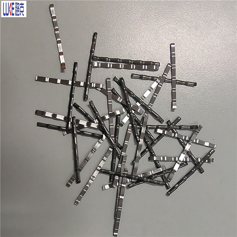 Армирующие стальные волокна.jpg