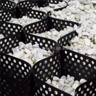 Geocell Gravel Grid .jpg Geocell Gravel Grid .jpg