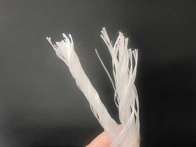 Скрученная жгутовая бетонная фибра.jpg