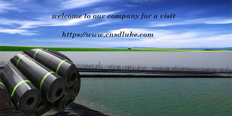 Установка пленки для пруда из HDPE:.jpg