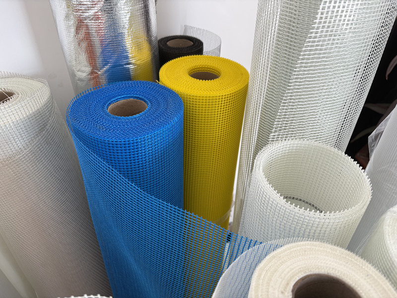 4x4mm Fiberglass Mesh.jpg