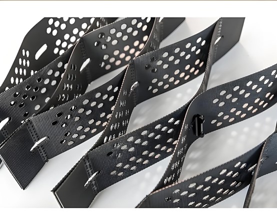 HDPE Geocell for Highway Construction.jpg